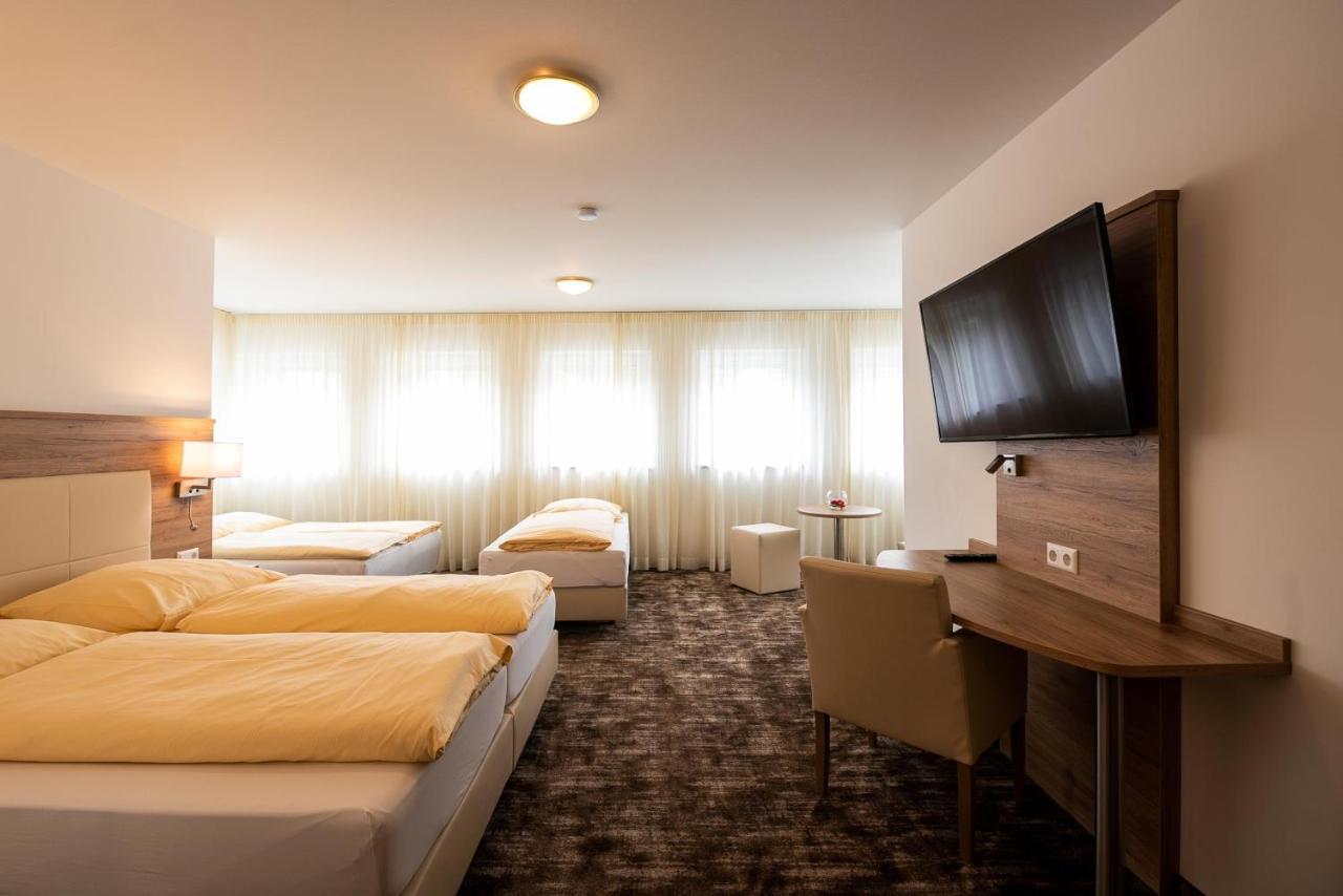 Sternplatz Hotel 에힌겐 외부 사진