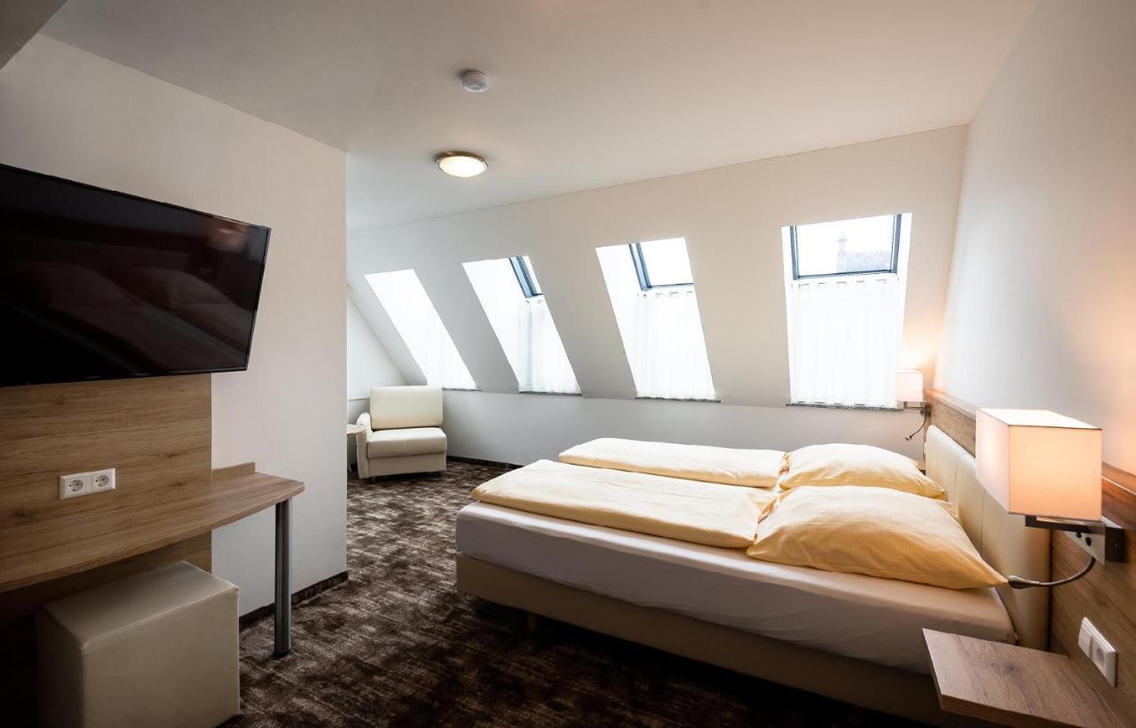 Sternplatz Hotel 에힌겐 외부 사진